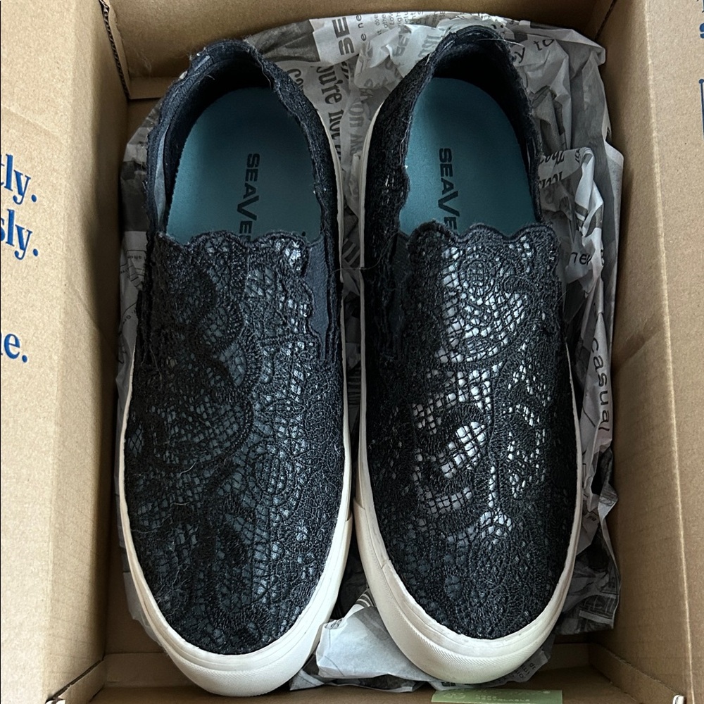 SeaVees Women's Black Lace Slip-On Sneakers